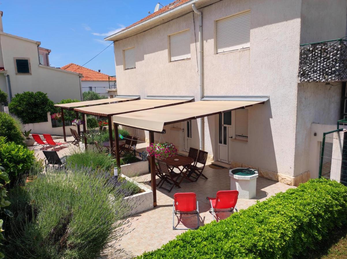 Rooms Carija Trogir Eksteriør billede