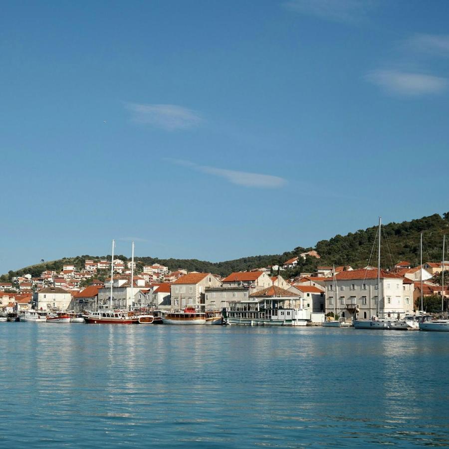 Rooms Carija Trogir Eksteriør billede