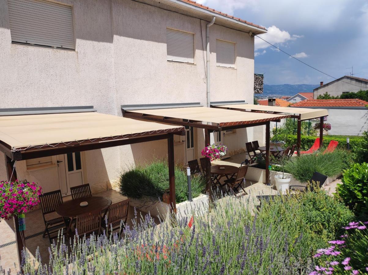 Rooms Carija Trogir Eksteriør billede