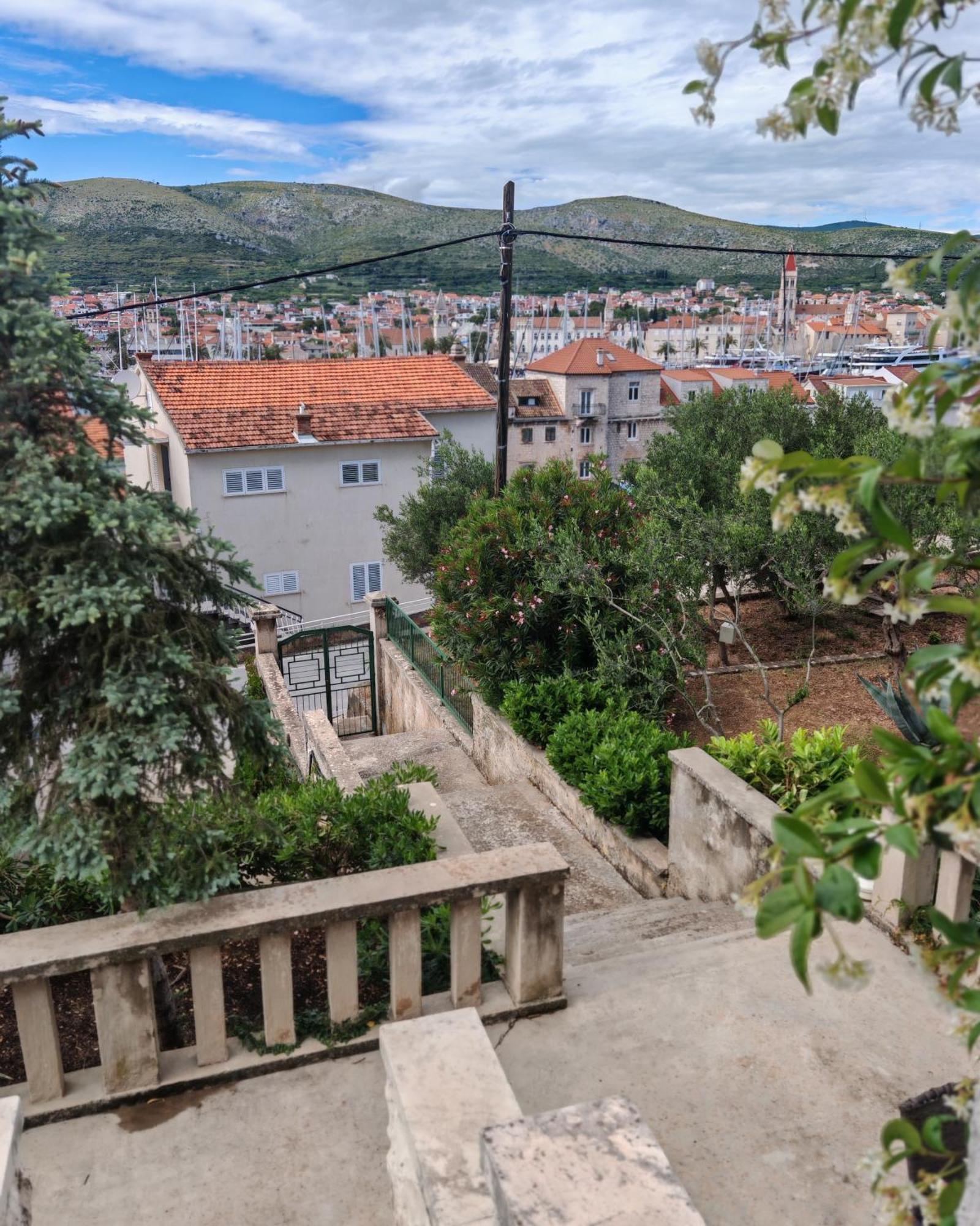 Rooms Carija Trogir Eksteriør billede