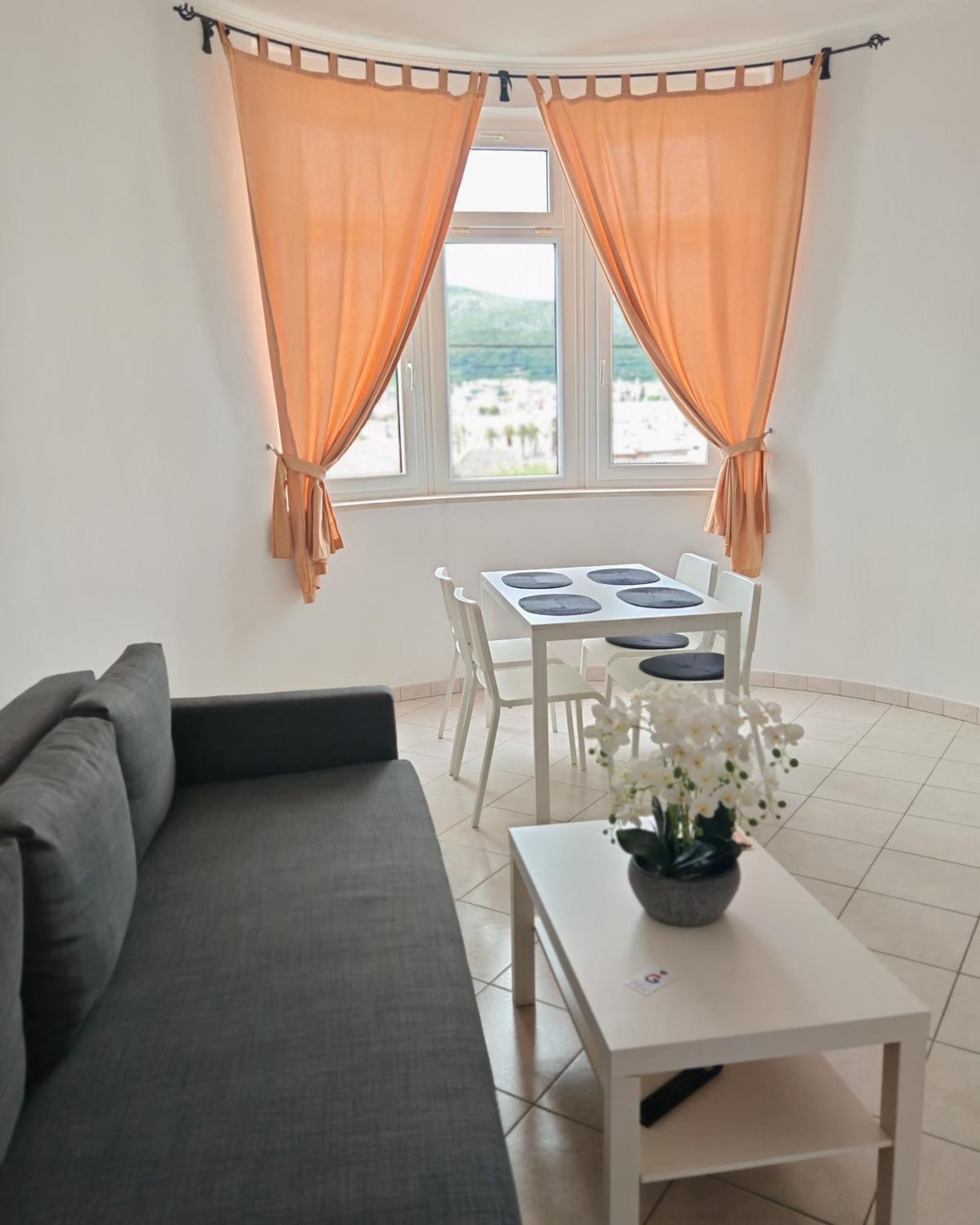 Rooms Carija Trogir Eksteriør billede
