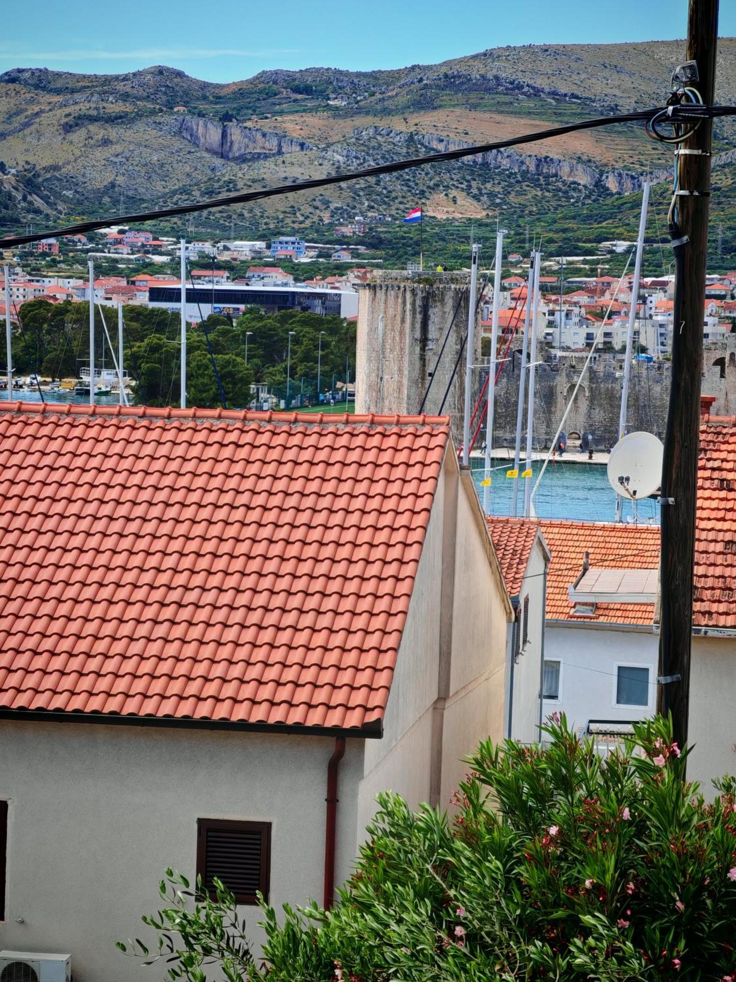 Rooms Carija Trogir Eksteriør billede