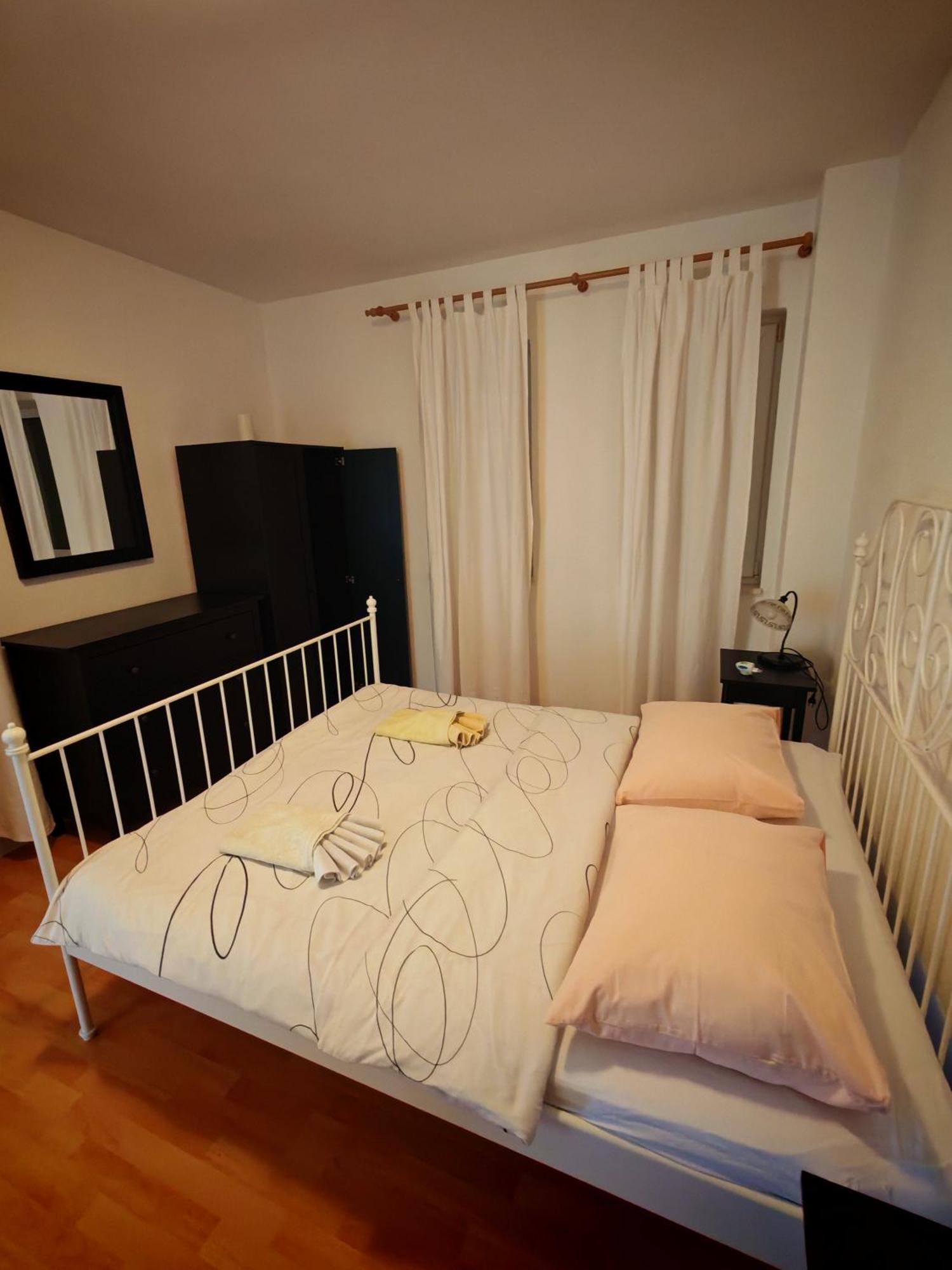 Rooms Carija Trogir Eksteriør billede